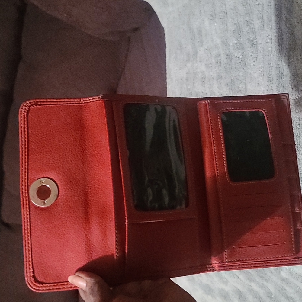 Wallet - Picture 2 of 4